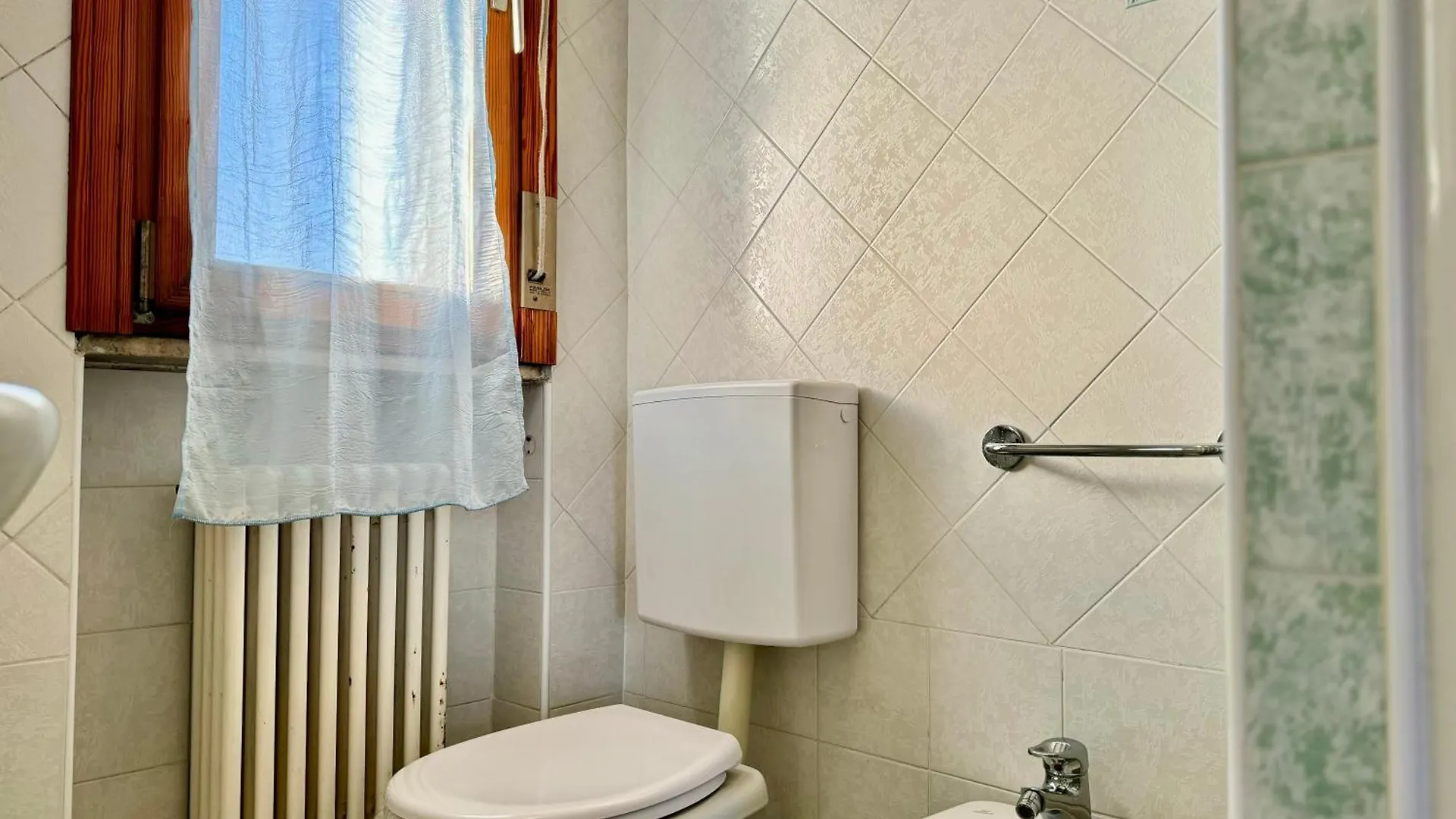 Ferienwohnung 82, Attico Leonardo Lido Adriano Italien