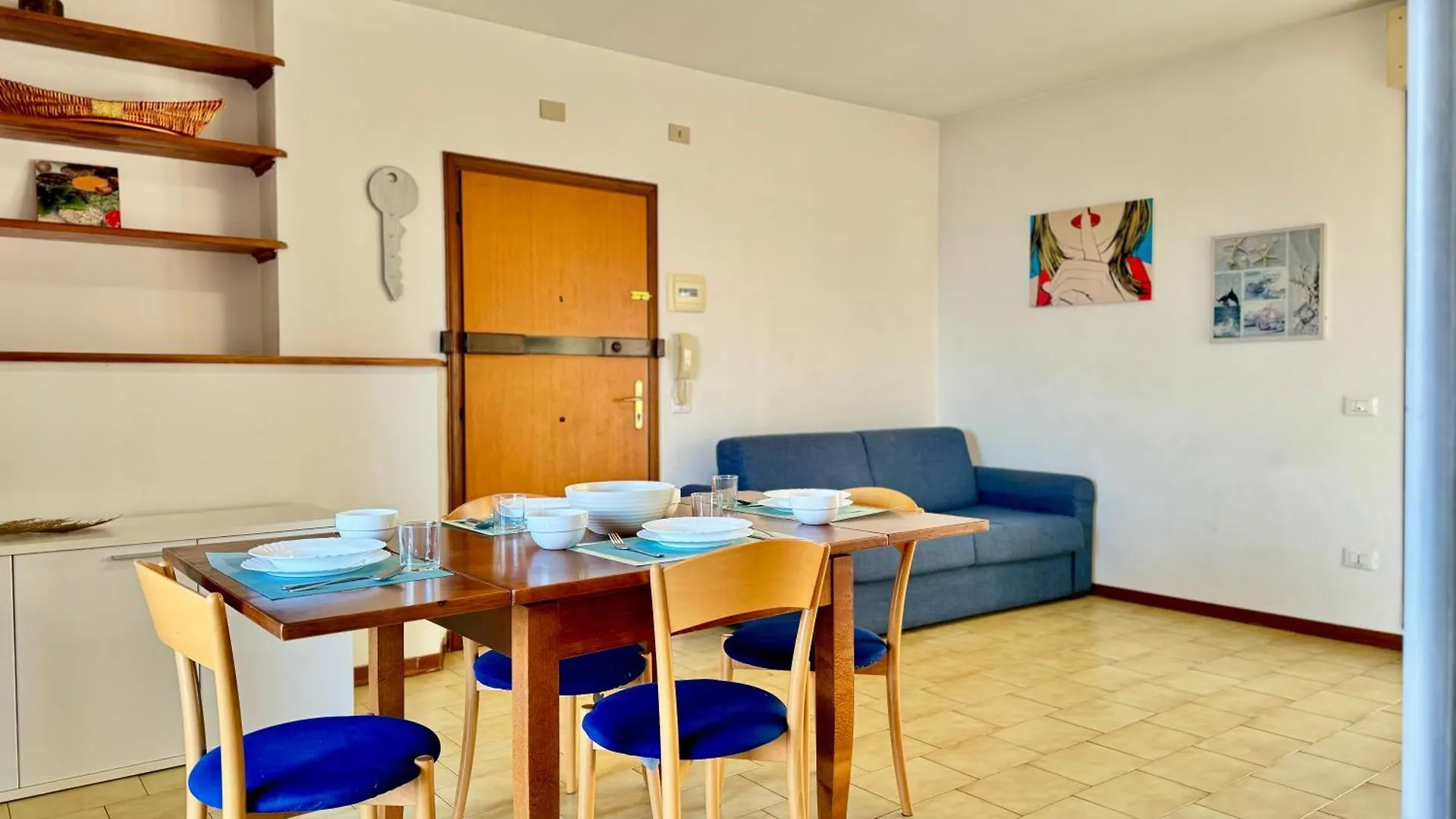 Ferienwohnung 82, Attico Leonardo Lido Adriano