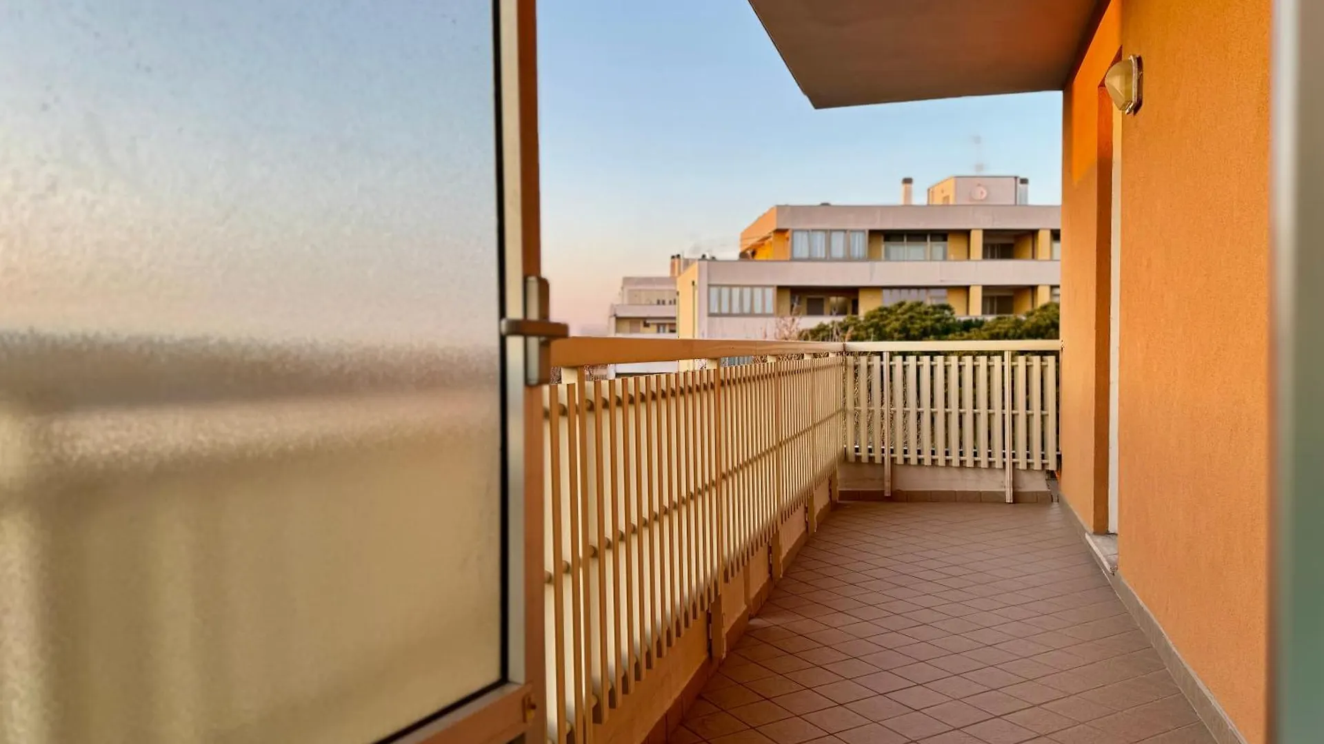 Ferienwohnung 82, Attico Leonardo Lido Adriano Apartment