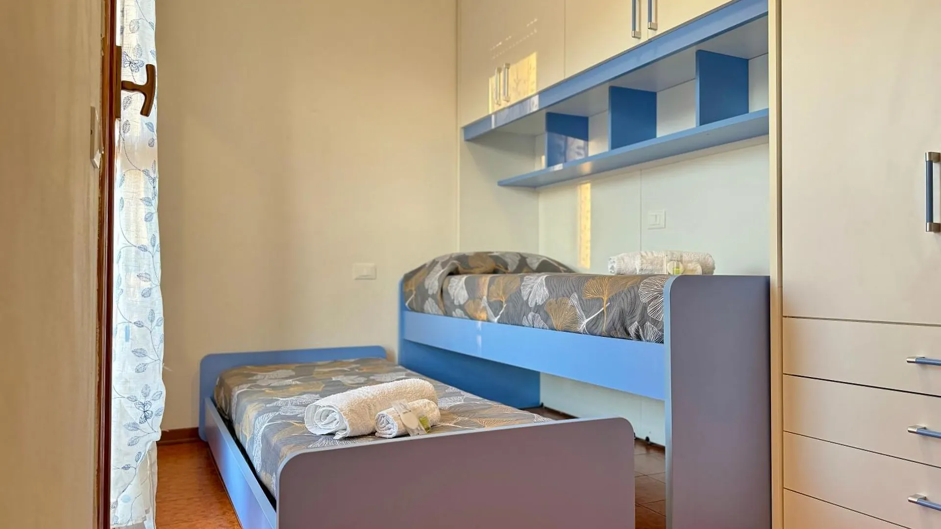 Ferienwohnung 82, Attico Leonardo Lido Adriano
